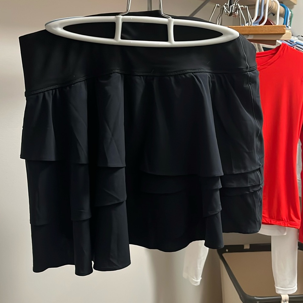 Aerie ruffled athletic skirt